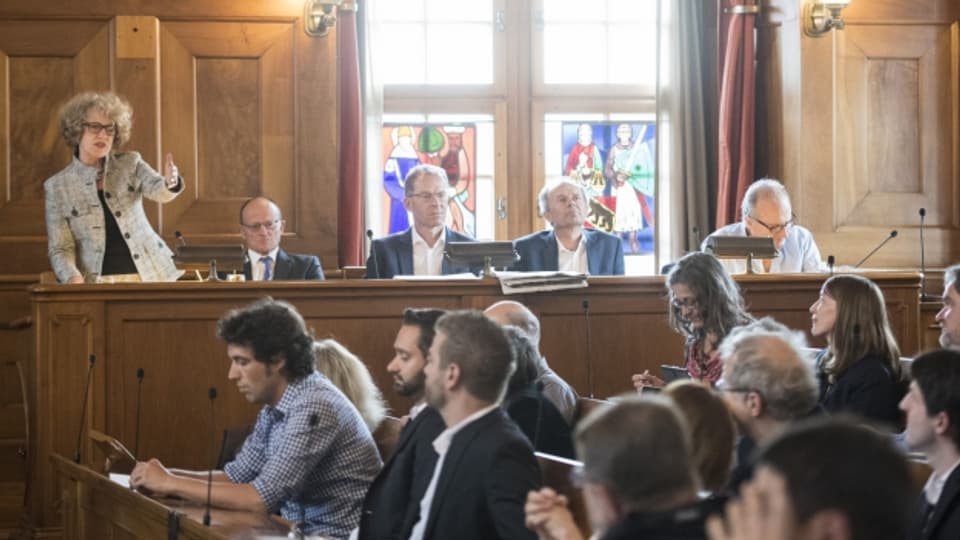 Gemeinde- und Stadträte im Zürcher Rathaussaal: Allzu hitzige Debatten sind diesmal nicht zu erwarten.