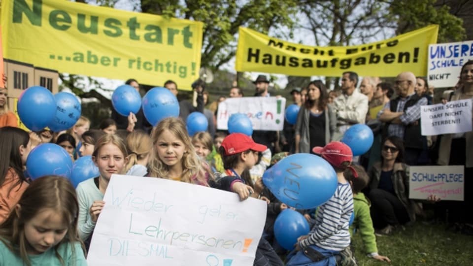 Die Forderung der Kinder und Eltern wird eingelöst: Neustart an der Schule Brühlberg.