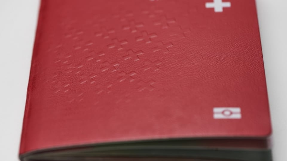 Die Hürden für den Schweizer Pass werden ab 2018 höher