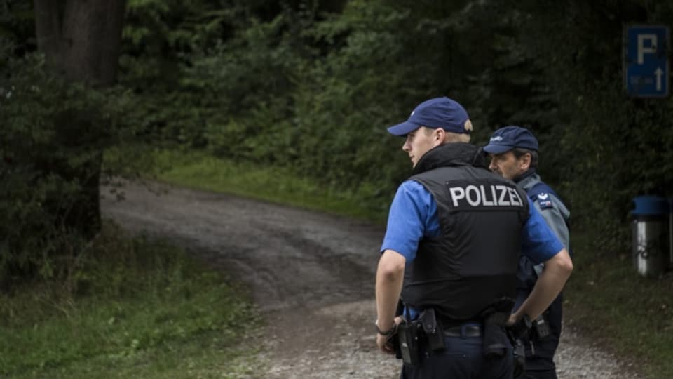 Die Polizei sucht die Wälder in der Umgebung von Schaffhausen ab