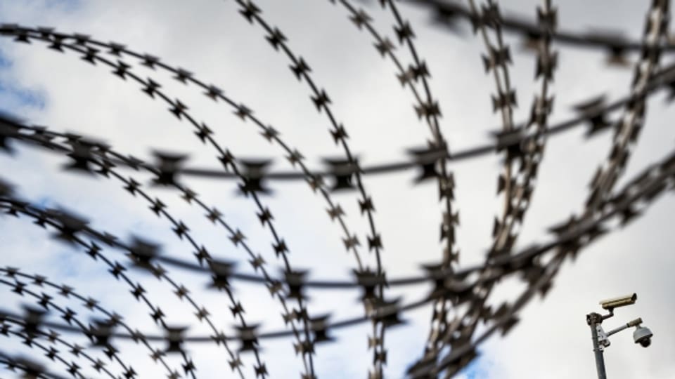 Ein 40-jähriger Häftling hat sich bei einem Gefängnisausbruch in Horgen schwer verletzt