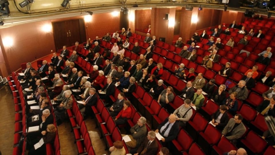 Der Theatersaal des Zürcher Schauspielhauses ist der Zankapfel bei den Umbauplänen.
