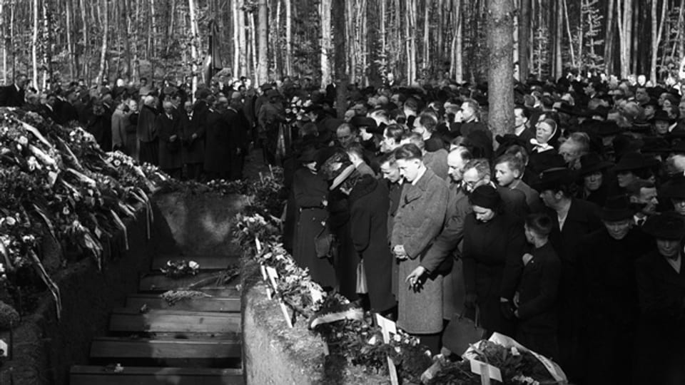 Die Trauer über die vielen Opfer der Bombardierung von Schaffhausen war gross.