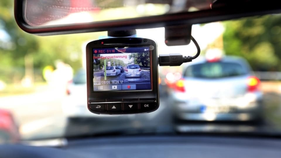 Das Bundesgericht lässt private Aufnahmen von Videokameras im Auto als Beweis nicht zu.