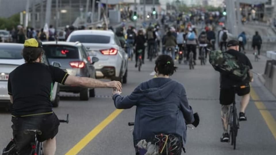 Velodemo legt in Zürich die Strassen lahm