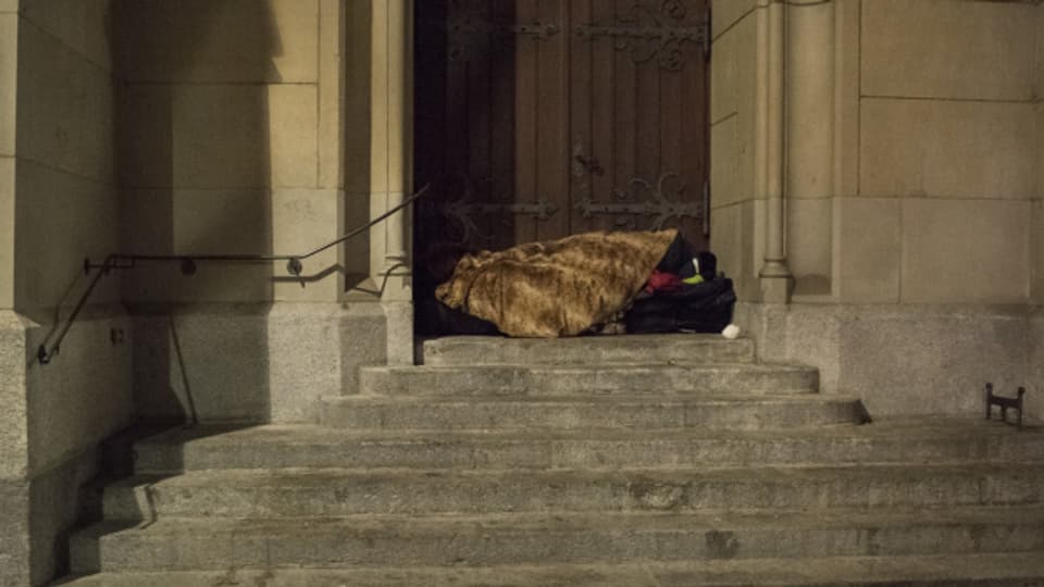 Alle Obdachlosen in Zürich sollen eine Wohnung von der Stadt erhalten.