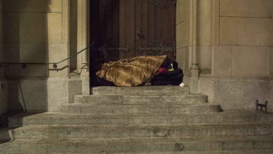Für Obdachlose in Zürich können die eiskalten Nächte aktuell gefährlich sein.