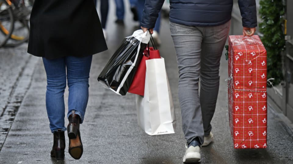 Am Sonntag die Einkaufstaschen füllen: Das soll in Zukunft häufiger möglich sein.