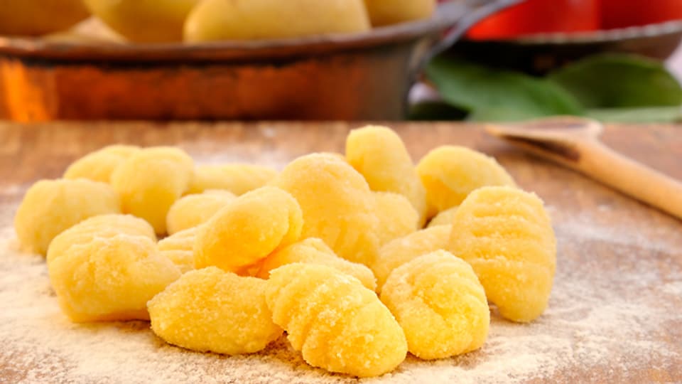 Gnocchi di patate mit typischem Muschelmuster.