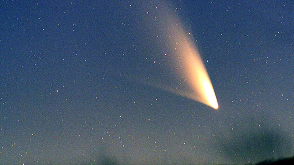 Der Komet «Pan-Starrs», aufgenommen Anfangs März am Nachthimmel über Queenstown, Neuseeland.