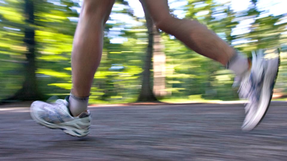 Für ein angenehmes und verletzungsfreies Laufen lohnt es sich, sich Gedanken zum richtigen Schuhwerk zu machen.