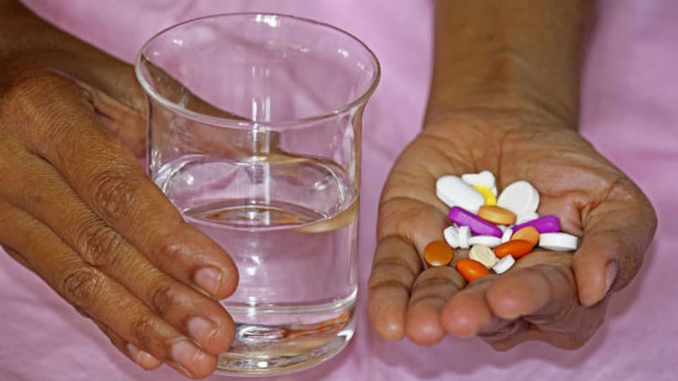 Antibiotika-Packungen müssen immer bis zur letzten Tablette aufgebraucht werden, auch wenn man sich bereits besser fühlt.