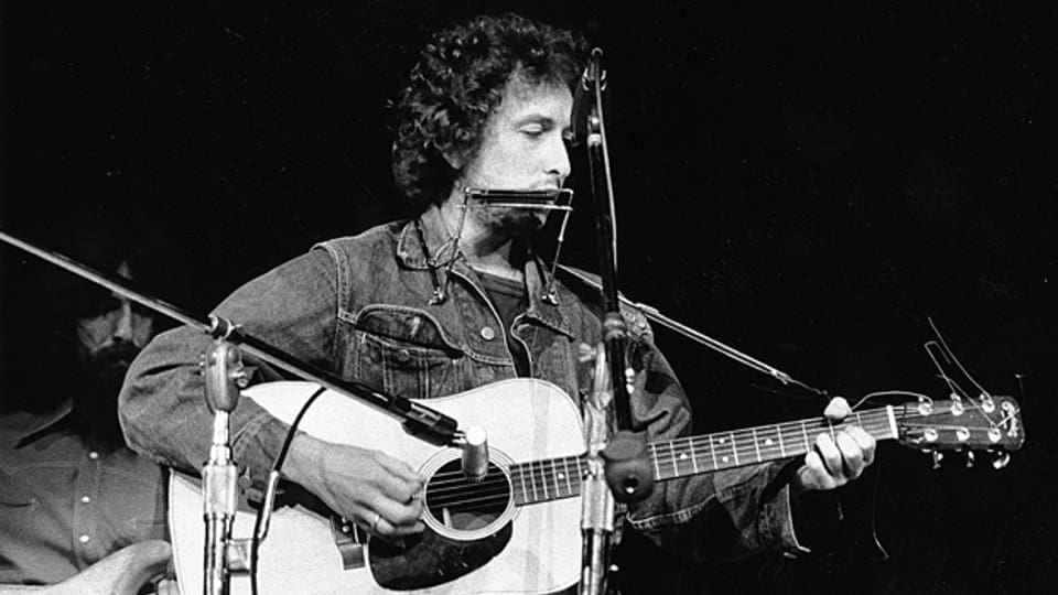 Bob Dylan an einem Benefizkonzert im New Yorker Madison Square Garden (1. August 1971).