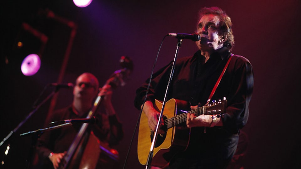 Johnny Cash (1932-2003) bei einem Auftritt am Montreux Jazz Festival im Juli 1994.