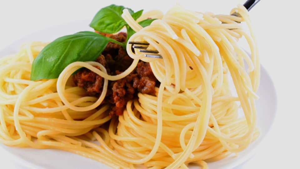 Nicht nur bei Sportlern beliebter Import von unserem südlichen Nachbarn: Spaghetti Bolognese.