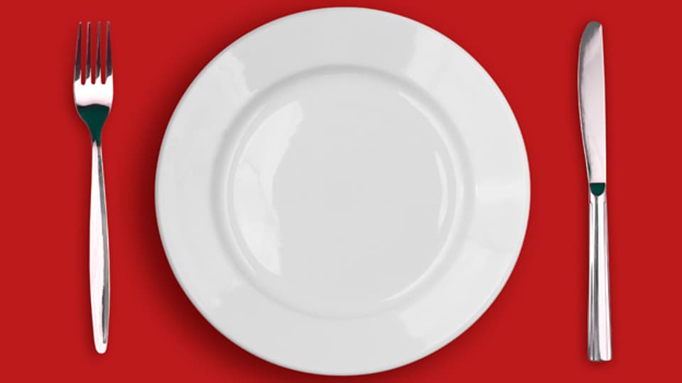 Gabel links, Messer rechts: Was aber gilt beim Tisch decken für den Teller?
