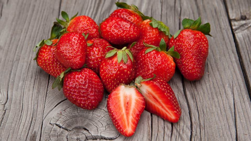 Erdbeeren: zusammen mit Vanilleglacé bilden sie einen beliebten Dessert-Klassiker.