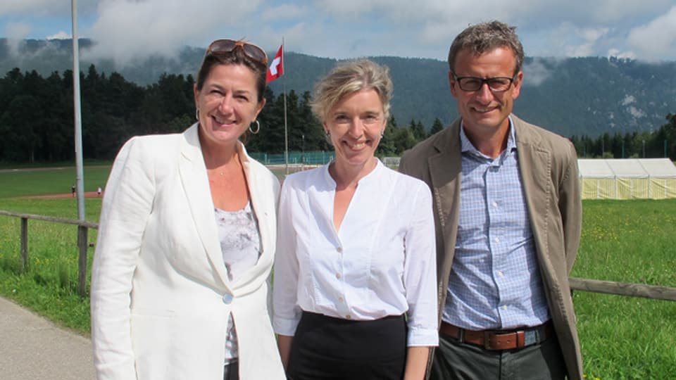 Anita Richner (mitte) mit ihren Gästen Virginie Borel und Matthias Remund.