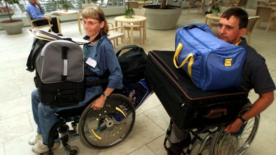 Reisen kann mehr oder weniger umständlich sein; das gilt vor allem für Behinderte.