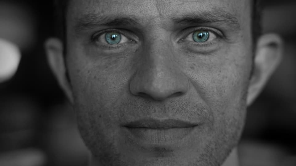 Schönheitsideal: Auch Adrian Küpfer ist mit blauen Augen gesegnet.