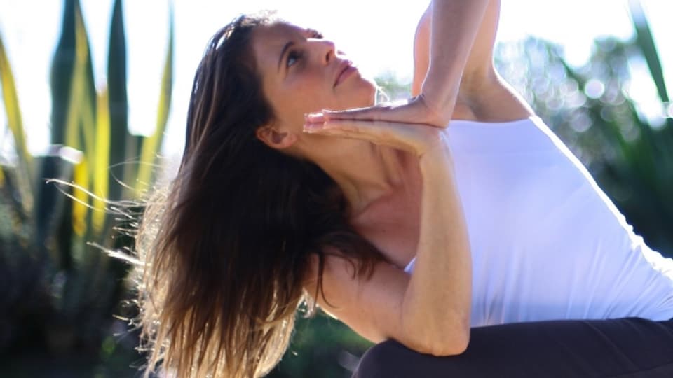 Mit Yoga führt Diana Jost die Touristen zu innerer Ausgeglichenheit.