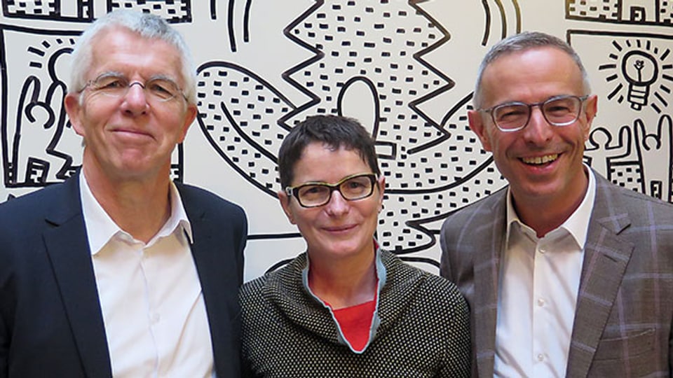  «Persönlich»-Gastgeber Dani Fohrler mit Emerith Bächler und Thomas Straubhaar.