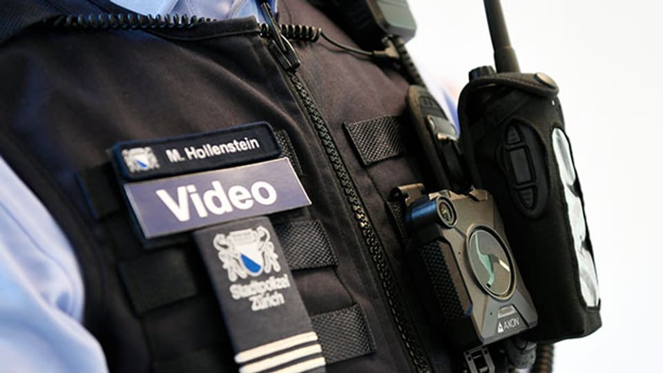 Projekt Bodycam: Diese Technologie soll Gewalt an Polizisten verhindern helfen.