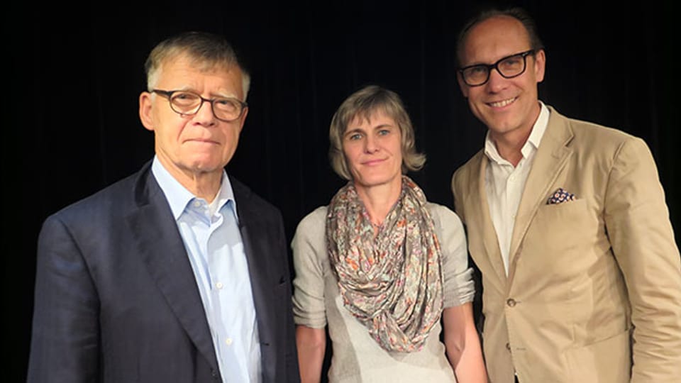 «Persönlich»-Gastgeber Christian Zeugin (links) mit Peter Wanner und Sabine Hediger.