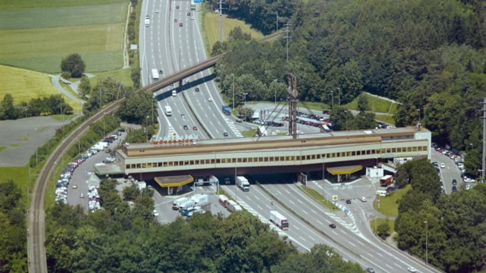 Eine der bekanntesten Autobahnraststätten der Schweiz: Der «Fressbalken» in Würenlos.