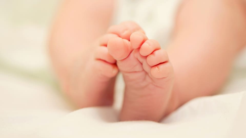 Leihmutterschaft: Für einige kinderlose Paare ist dies die letzte Hoffnung.