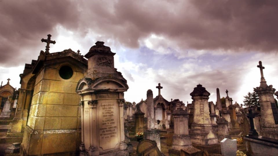 Gruseln bringt man oft mit einem Friedhof in Verbindung.