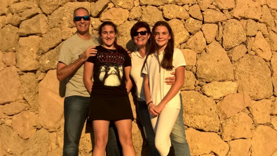Familie Bürgi hat in Dubai einen internationalen Freundeskreis.