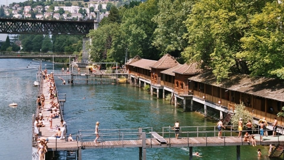 Badeanstalt Unterer Letten in Zürich