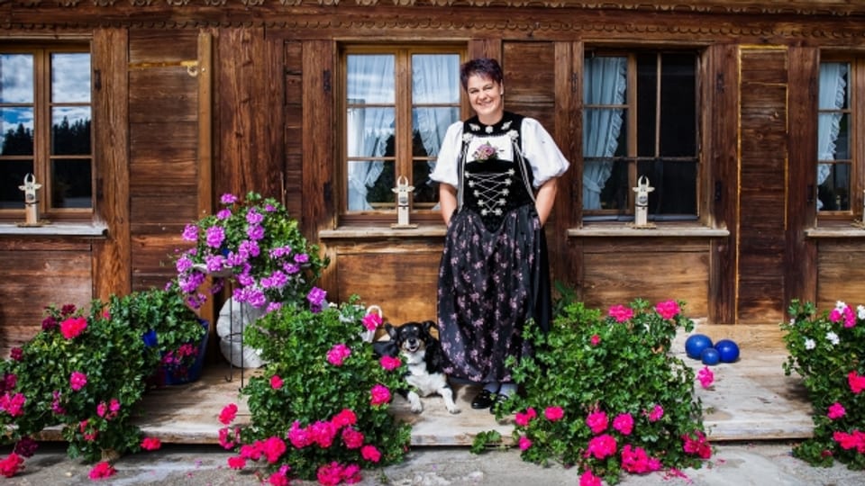 Landfrau und SRF 1-Hörerin Anita Mosimann präsentiert ihr Lieblingsrezept - Kalbsgeschnetzeltes an Rahmsauce.