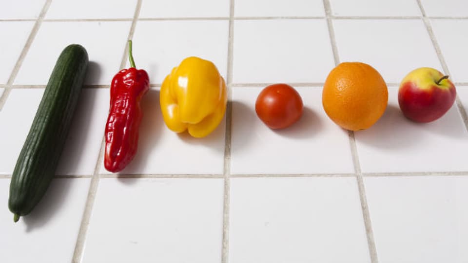 Bunt essen heisst vitaminreich essen. Denn verschiedene Vitamine sorgen für verschiedene Farben.