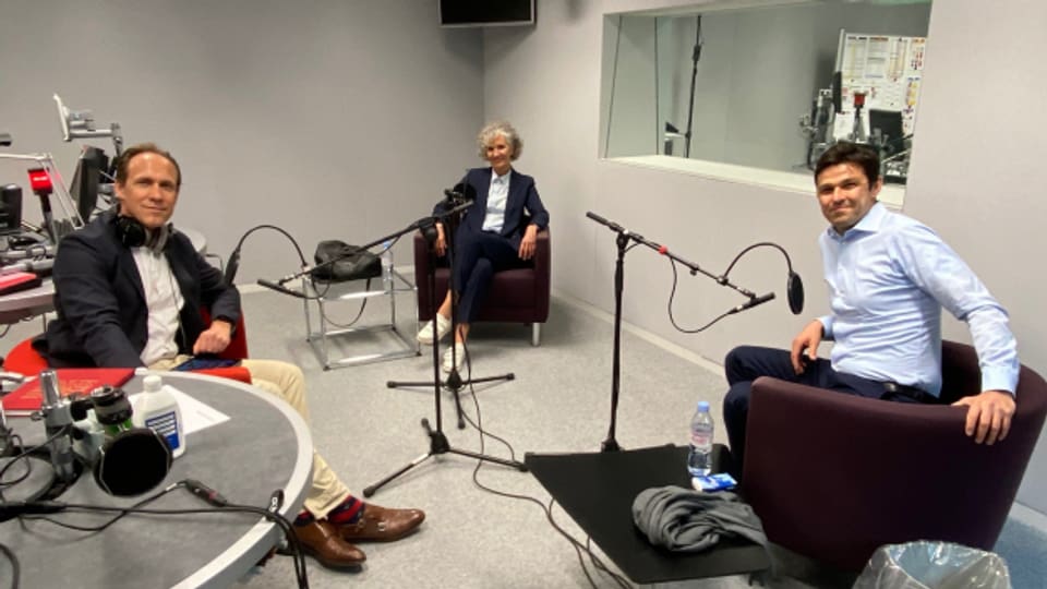 «Persönlich» Gäste Susanne Schwarz und Matthias Aebischer zu Gast bei Christian Zeugin (l)