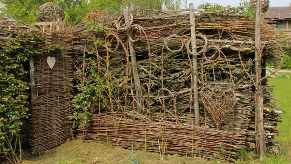 So sieht ein igelfreundlicher Gartenzaun aus.