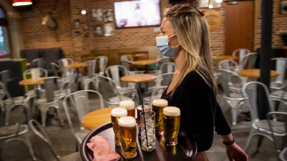 Bald dürfen die Walliser Restaurants wieder Bier servieren