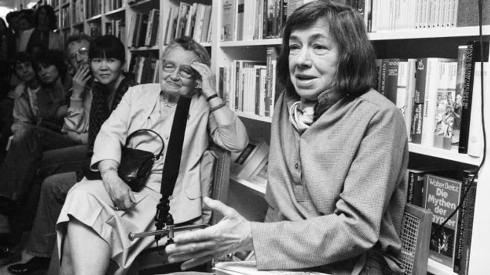 Patricia Highsmith an einer Lesung 1982 in Zürich