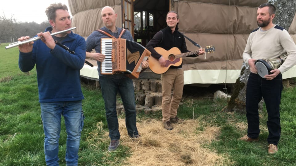 Babüsk - eine Folk-Pop-Band aus dem Elsass