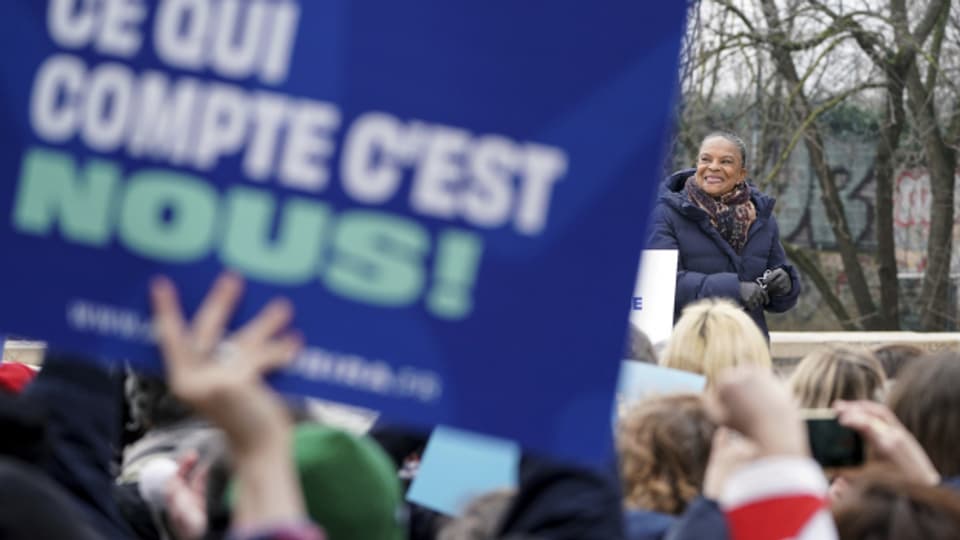 Frankreichs linke Parteien manövrieren sich für die Präsidentenwahl im April ins Abseits.
