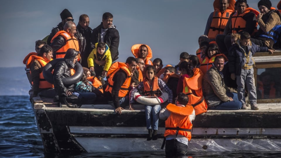 2015 versuchten Flüchtlinge aus Syrien und dem Irak gegen alle Widerstände nach Europa zu gelangen.