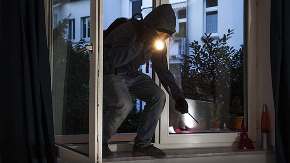 Günstige Gadgets gegen Einbrecher Was nützen sie? Ratgeber SRF