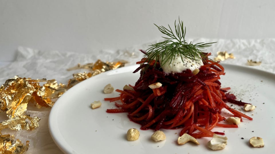 Stressfrei kochen an Weihnachten Rohe Rande und Rüebli mit gerösteten