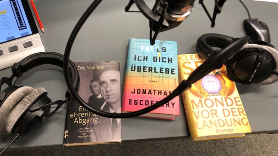 Drei aktuelle Buchempfehlungen auf dem Literaturstammtisch