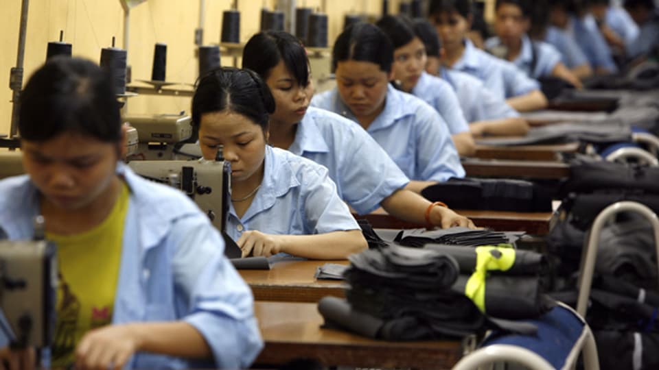 Textil-Arbeiterinnen in China – oder wie Manager manchmal beschönigend sagen: «Humankapital».