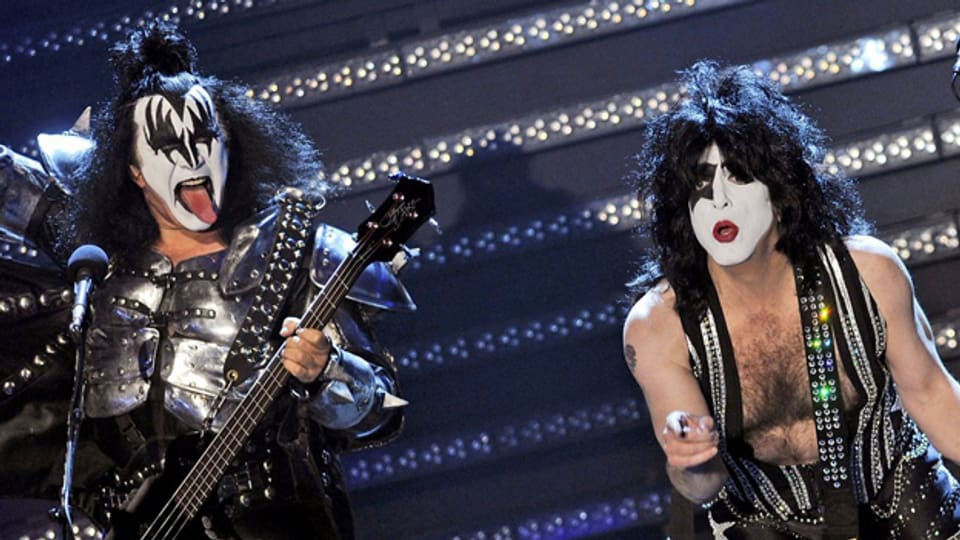 Kiss bei einem Auftritt in Deutschland, 2010.