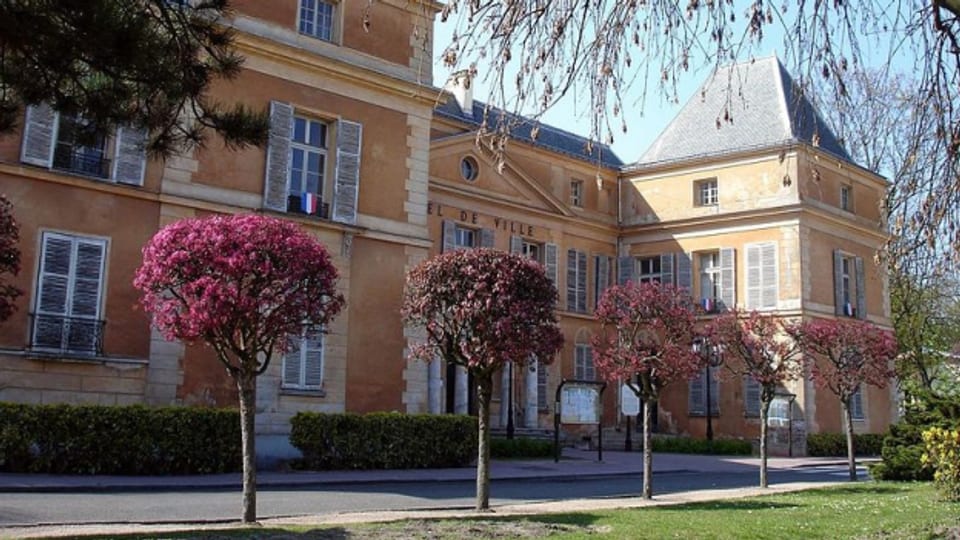 Das Hôtel de Ville von Clichy-sous-Bois in der Pariser Banlieue.