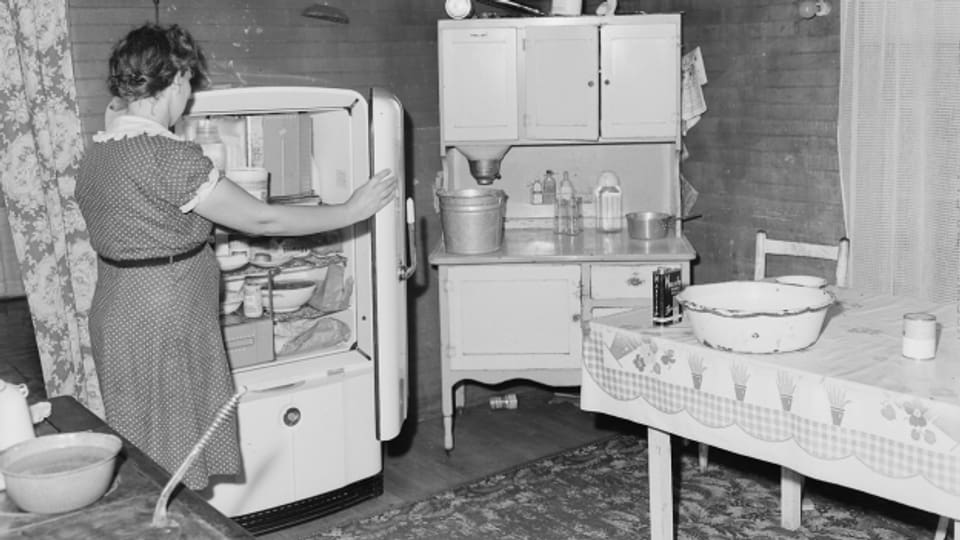 Ein Kühlschrank im Jahr 1946.
