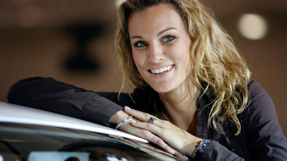 Die Schweizer Autorennfahrerin, Fernsehmoderatorin und Model Christina Surer.
